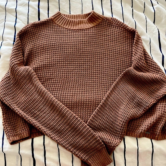 Hollister Sweaters - Hollister Ribbed Crop Sweater